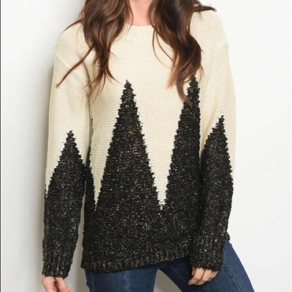 Creme/black/gold flake sweater